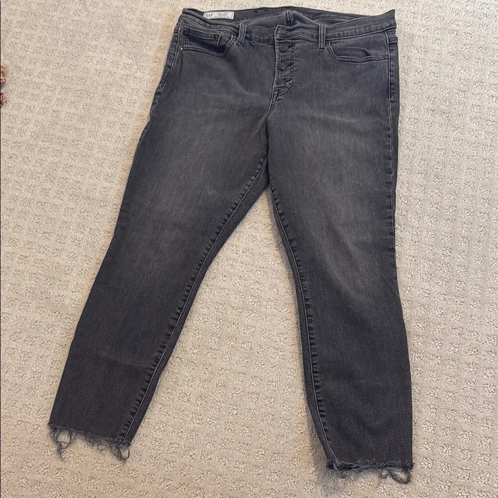 GAP Women's Charcoal Ankle Jeans